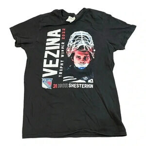 Men’s size S NY Rangers Igor Shesterkin tee short black GUC